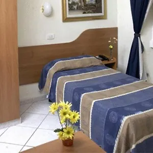 2* Szálloda Arco